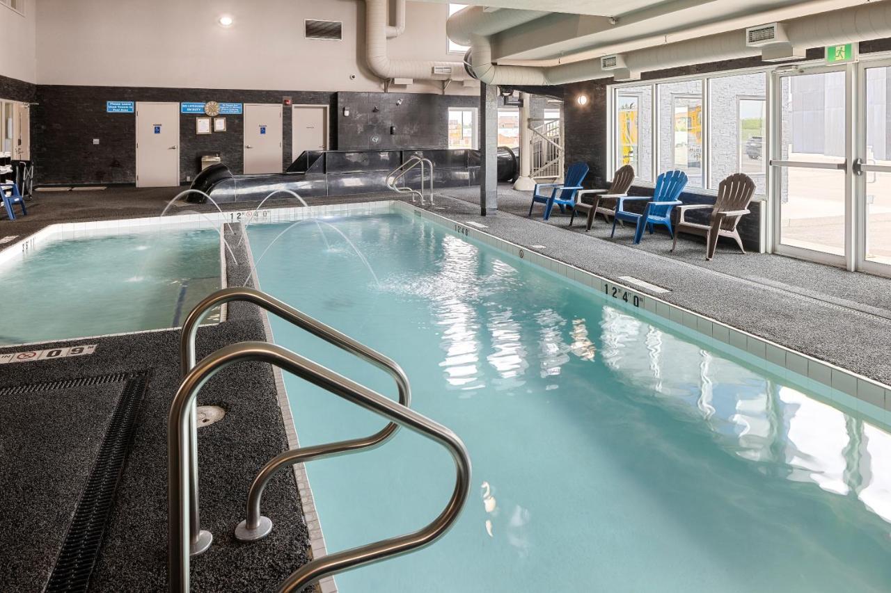 Home Inn & Suites Saskatoon South Eksteriør bilde